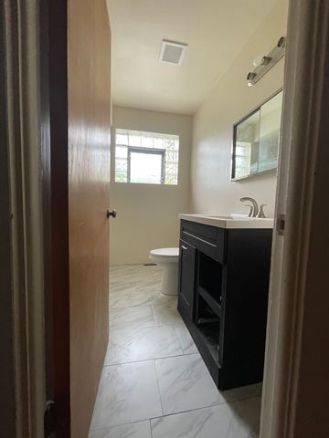 840 DUNLOP Avenue, Forest Park, IL 60130