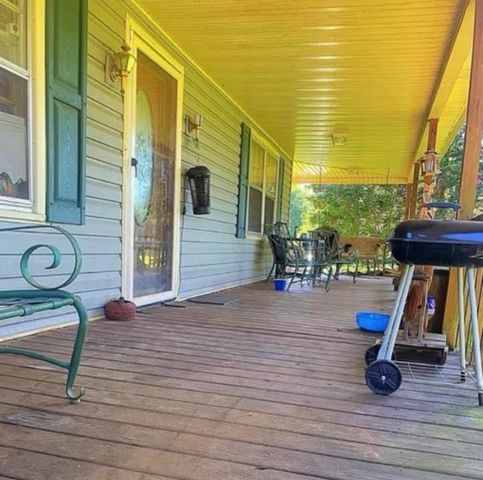 2058 Jefferson Rd, Smithville, TN 37166