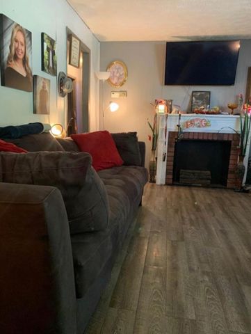 2058 Jefferson Rd, Smithville, TN 37166