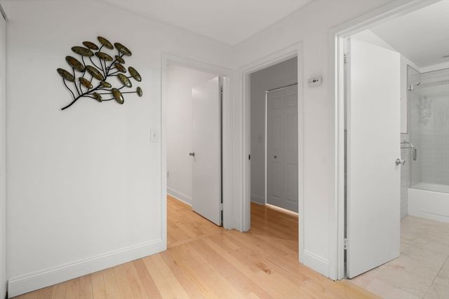 142 Commercial St 304, Boston, MA 02109