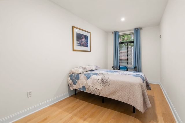 142 Commercial St 304, Boston, MA 02109