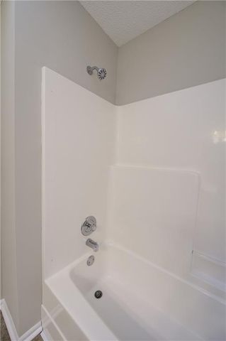 2205 NE 3rd Street, Blue Springs, MO 64014