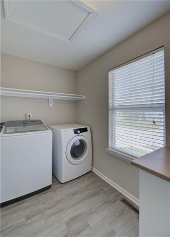 2205 NE 3rd Street, Blue Springs, MO 64014