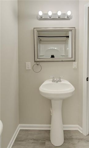 2205 NE 3rd Street, Blue Springs, MO 64014