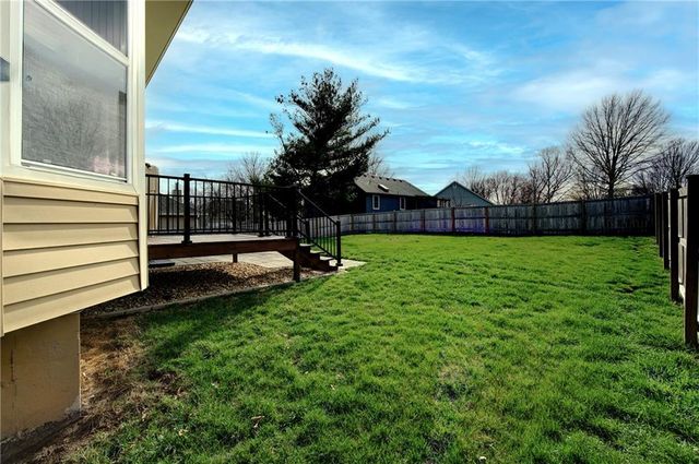 2205 NE 3rd Street, Blue Springs, MO 64014