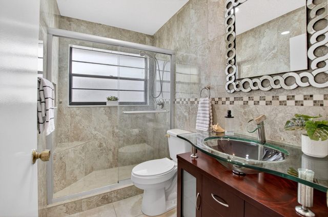 9901 Majorca Place, Boca Raton, FL 33434