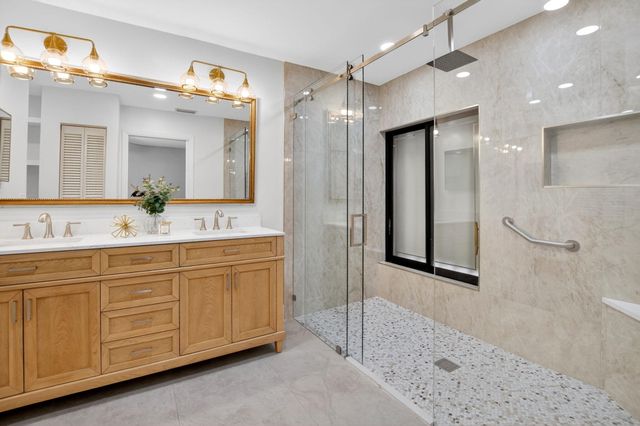 9901 Majorca Place, Boca Raton, FL 33434