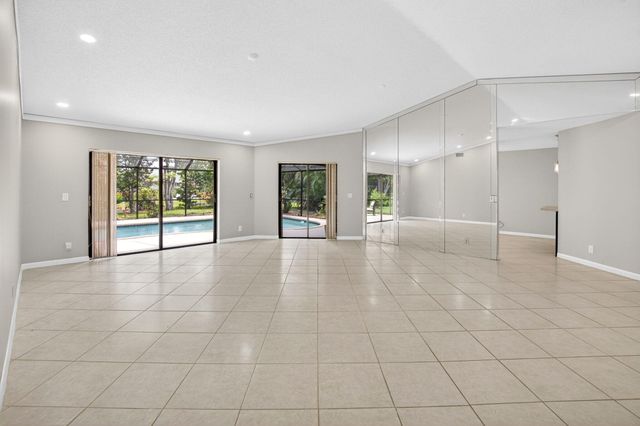 9901 Majorca Place, Boca Raton, FL 33434