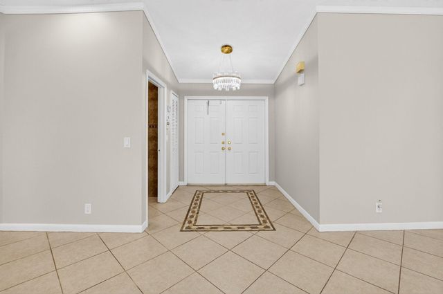 9901 Majorca Place, Boca Raton, FL 33434
