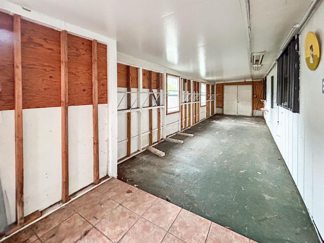 5711 Killarney Avenue, Fort Pierce, FL 34951