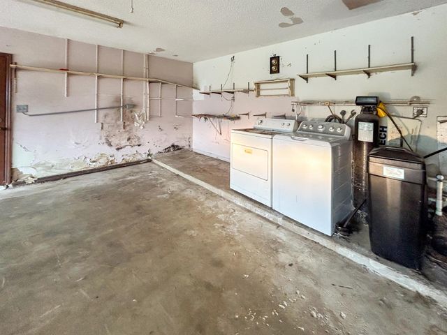 5711 Killarney Avenue, Fort Pierce, FL 34951