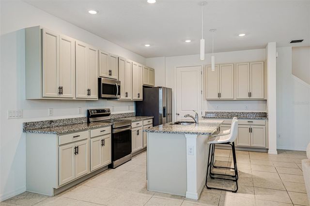 1748 SANIBEL DRIVE, Davenport, FL 33896