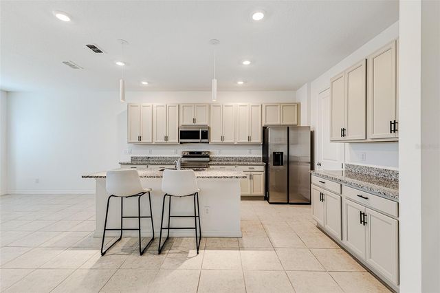 1748 SANIBEL DRIVE, Davenport, FL 33896