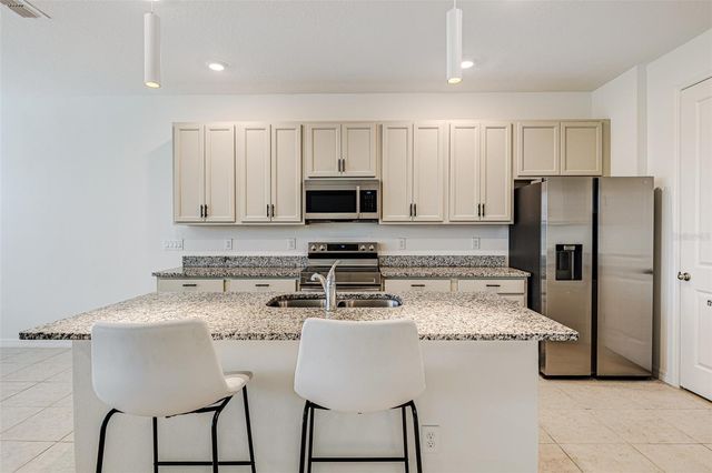 1748 SANIBEL DRIVE, Davenport, FL 33896