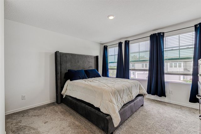1748 SANIBEL DRIVE, Davenport, FL 33896