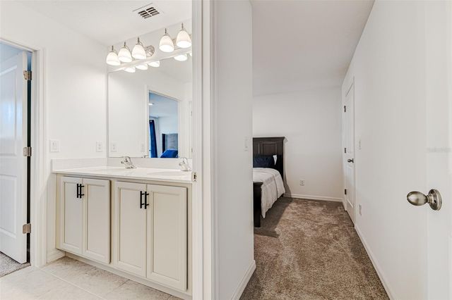 1748 SANIBEL DRIVE, Davenport, FL 33896