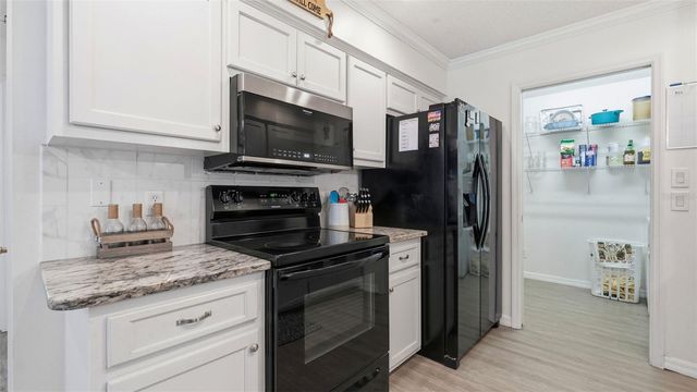 12435 S CANNA POINT, Floral City, FL 34436