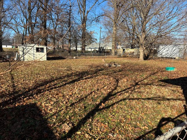 511 S Duke Avenue, Springfield, MO 65802