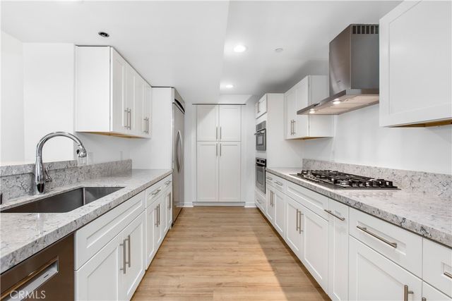 13650 Marina Pointe Drive 506, Marina Del Rey, CA 90292