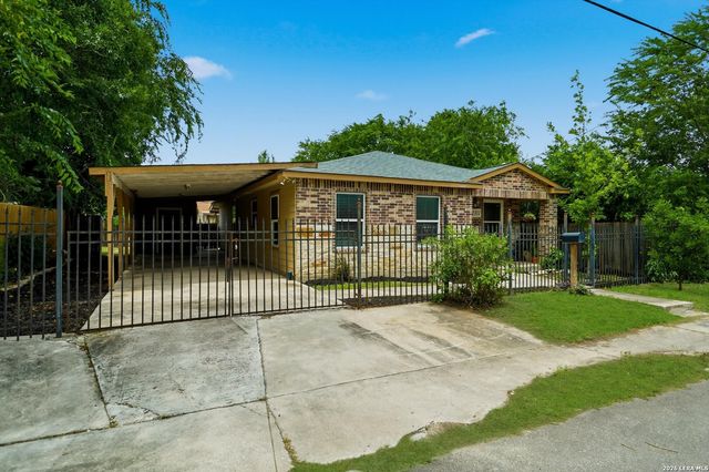 1311 Rivas St, San Antonio, TX 78207