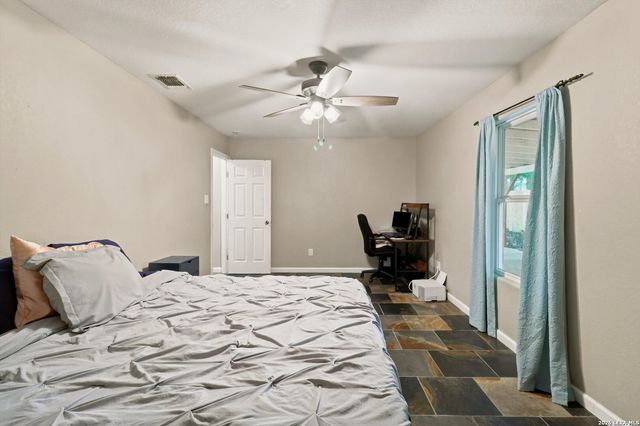 1311 Rivas St, San Antonio, TX 78207