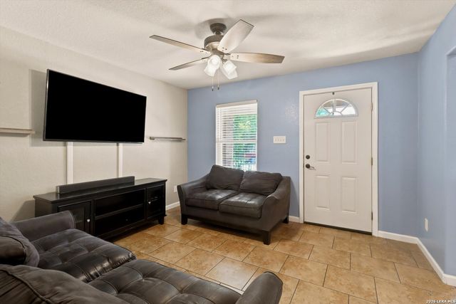 1311 Rivas St, San Antonio, TX 78207