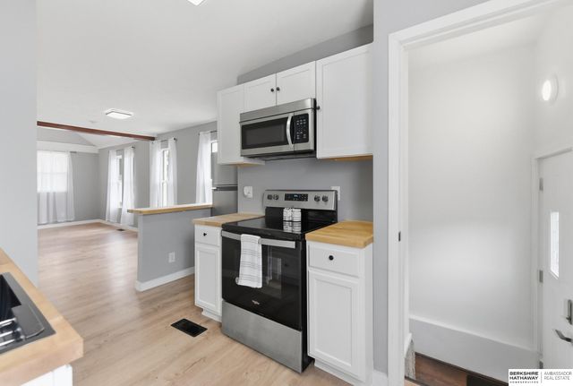 3539 Jefferson Street, Omaha, NE 68107