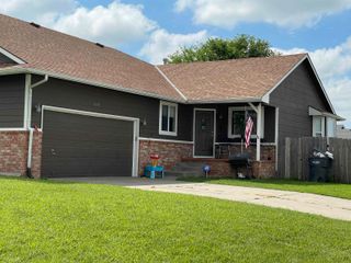 501 Redwood Dr, Rose Hill, KS 67133