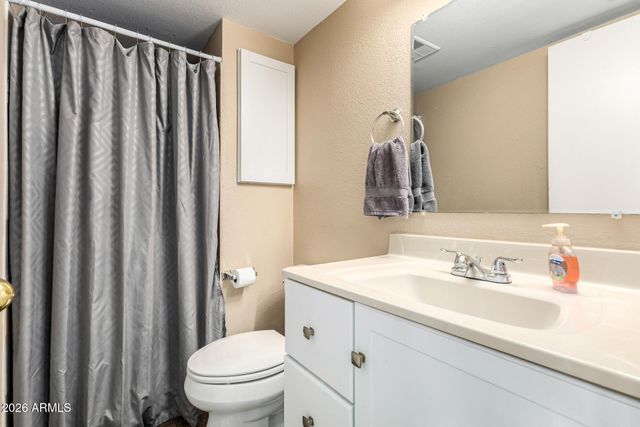 1321 S MCKEMY Street, Tempe, AZ 85281