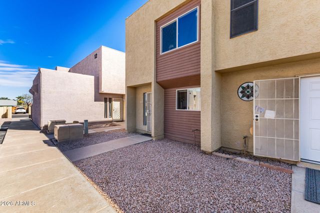 1321 S MCKEMY Street, Tempe, AZ 85281