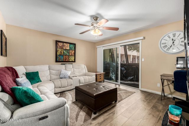 1321 S MCKEMY Street, Tempe, AZ 85281