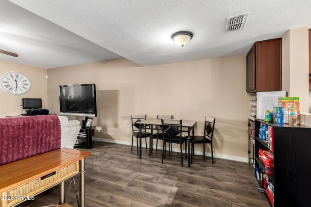 1321 S MCKEMY Street, Tempe, AZ 85281