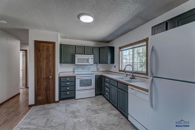 142 E Montana St., Rapid City, SD 57701