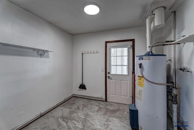 142 E Montana St., Rapid City, SD 57701