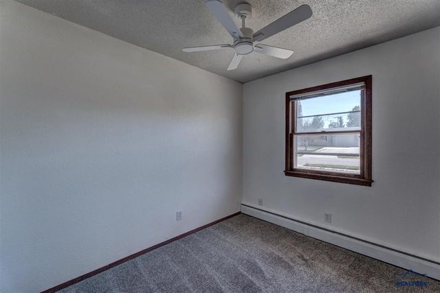 142 E Montana St., Rapid City, SD 57701