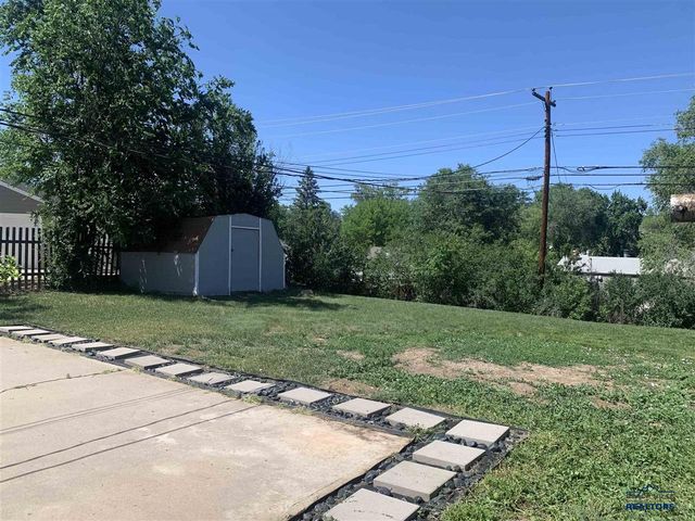 142 E Montana St., Rapid City, SD 57701
