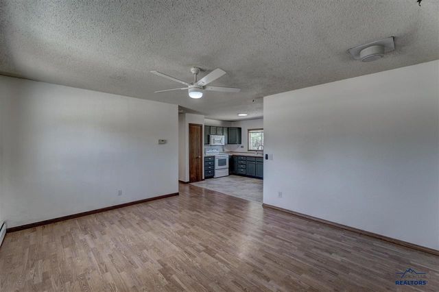 142 E Montana St., Rapid City, SD 57701