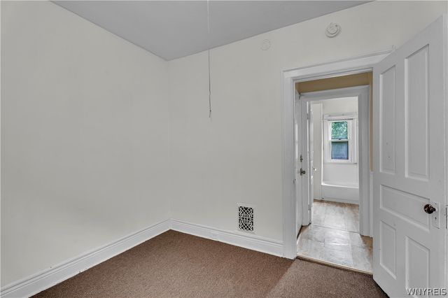 408 Woodlawn Ave, Buffalo, NY 14208