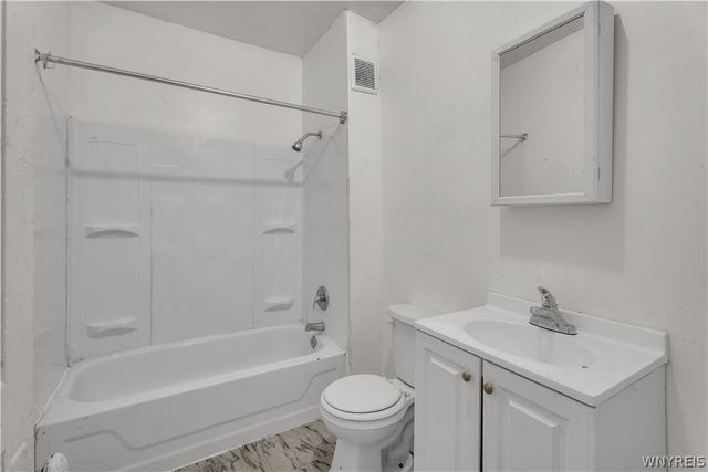 408 Woodlawn Ave, Buffalo, NY 14208