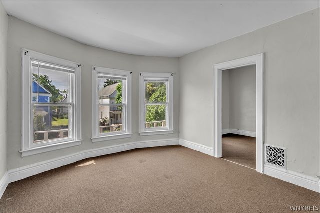 408 Woodlawn Ave, Buffalo, NY 14208