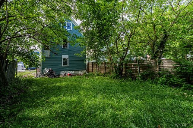 408 Woodlawn Ave, Buffalo, NY 14208
