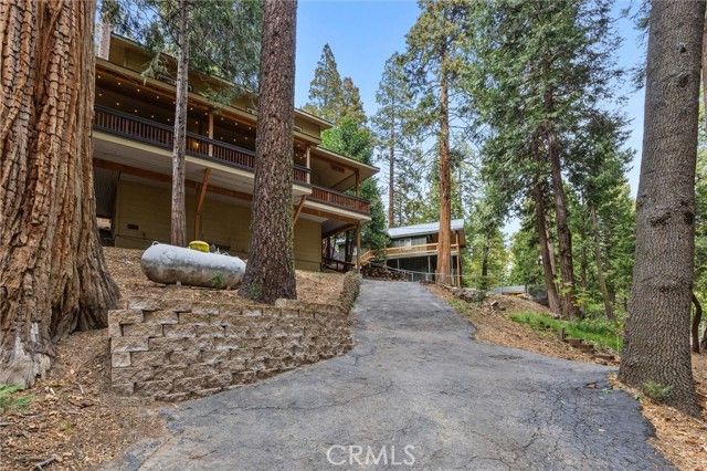 10667 Conifer, Wofford Heights, CA 93285