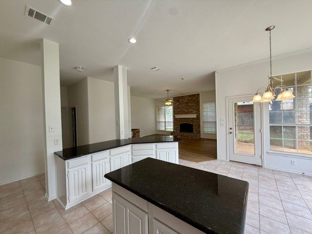 105 Edinburgh Court, Highland Village, TX 75077