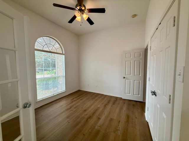 105 Edinburgh Court, Highland Village, TX 75077