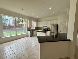 105 Edinburgh Court, Highland Village, TX 75077