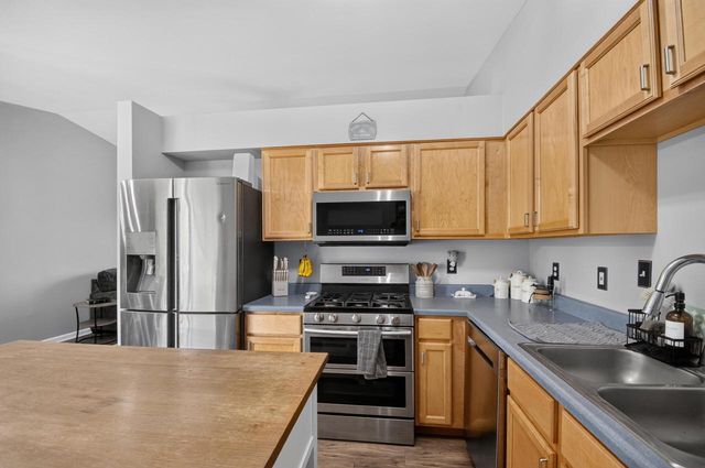 11124 268th AVENUE, Trevor, WI 53179