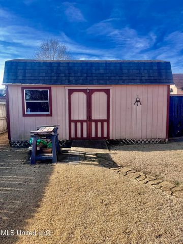 6261 Ivy Trails Drive, Olive Branch, MS 38654