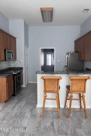 6261 Ivy Trails Drive, Olive Branch, MS 38654