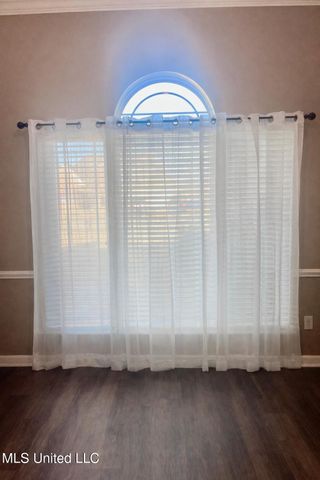 6261 Ivy Trails Drive, Olive Branch, MS 38654