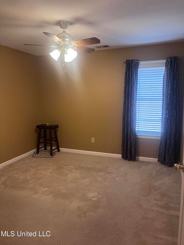 6261 Ivy Trails Drive, Olive Branch, MS 38654